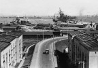 47. Widok na wjazd na wiadukt nr 4 i Basen Węglowy  (lata 30-te XX w.); sygn. APG O/Gdynia 3-40-10  